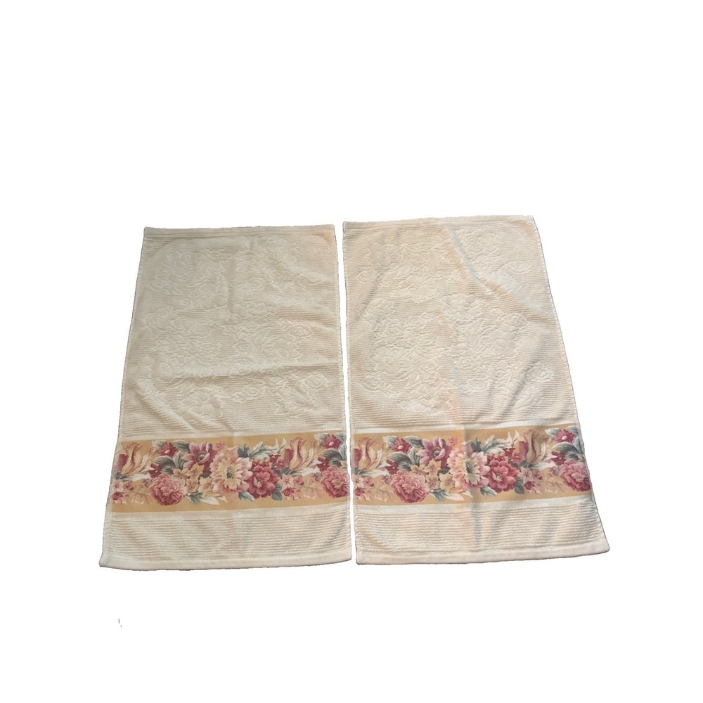 CROSCILL Home Fashions 2 Hand Towels Cotton Floral Decorative Mint condition